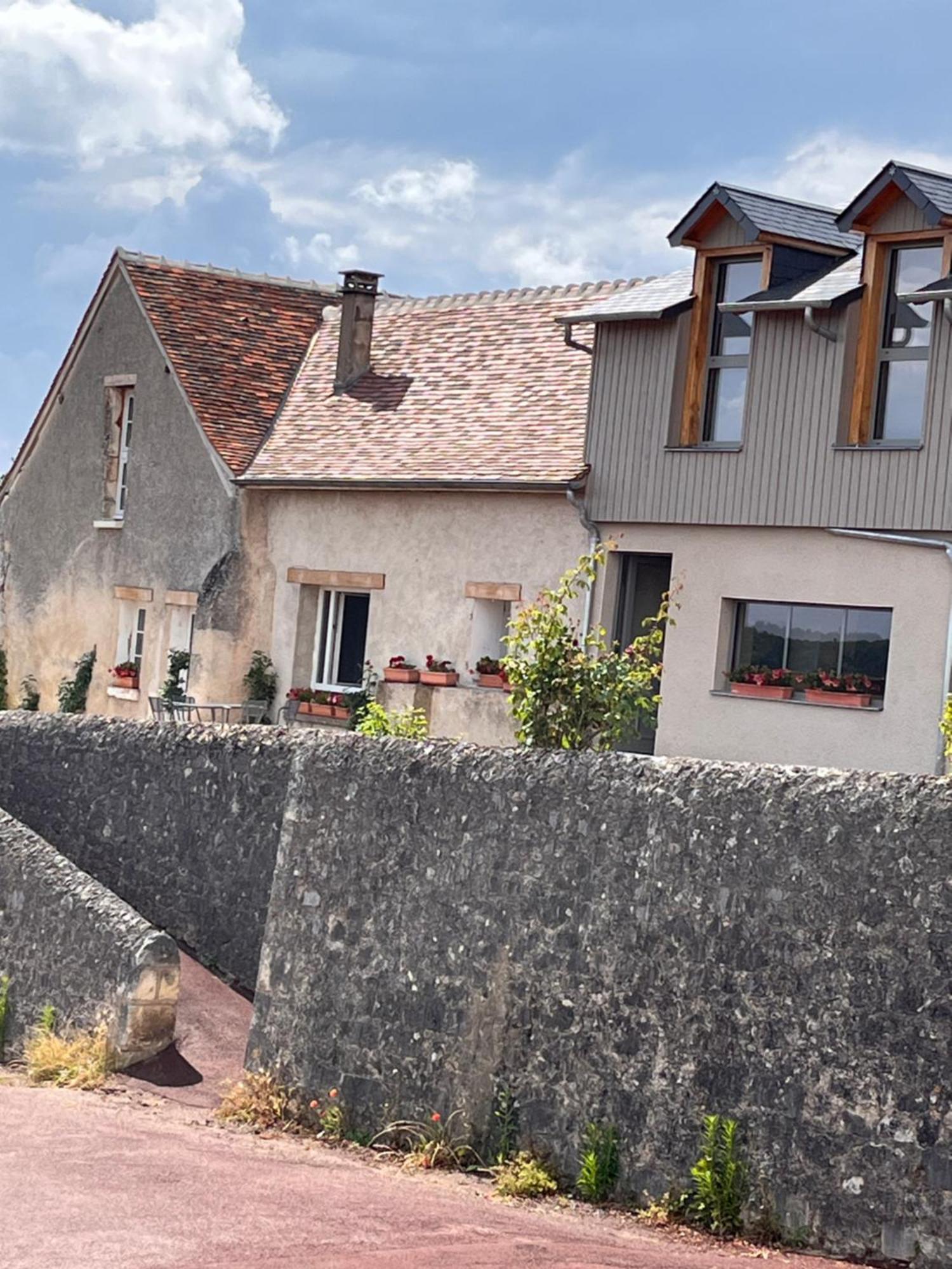 Maisons D'Hotes Du Chateau Au Grand Pressigny Le Grand-Pressigny Extérieur photo